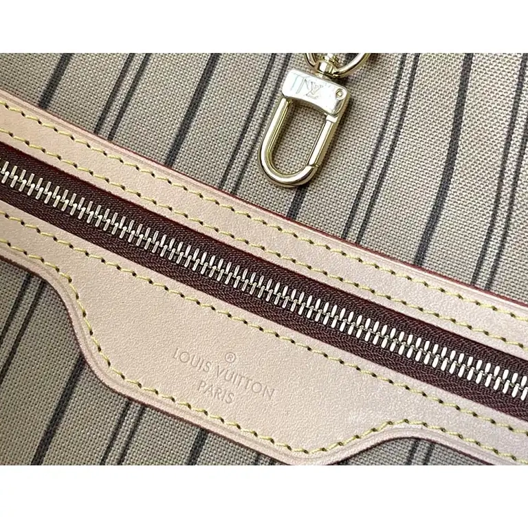 Fashionrepsfam ru 2108YA0045 s LV Bags 0516